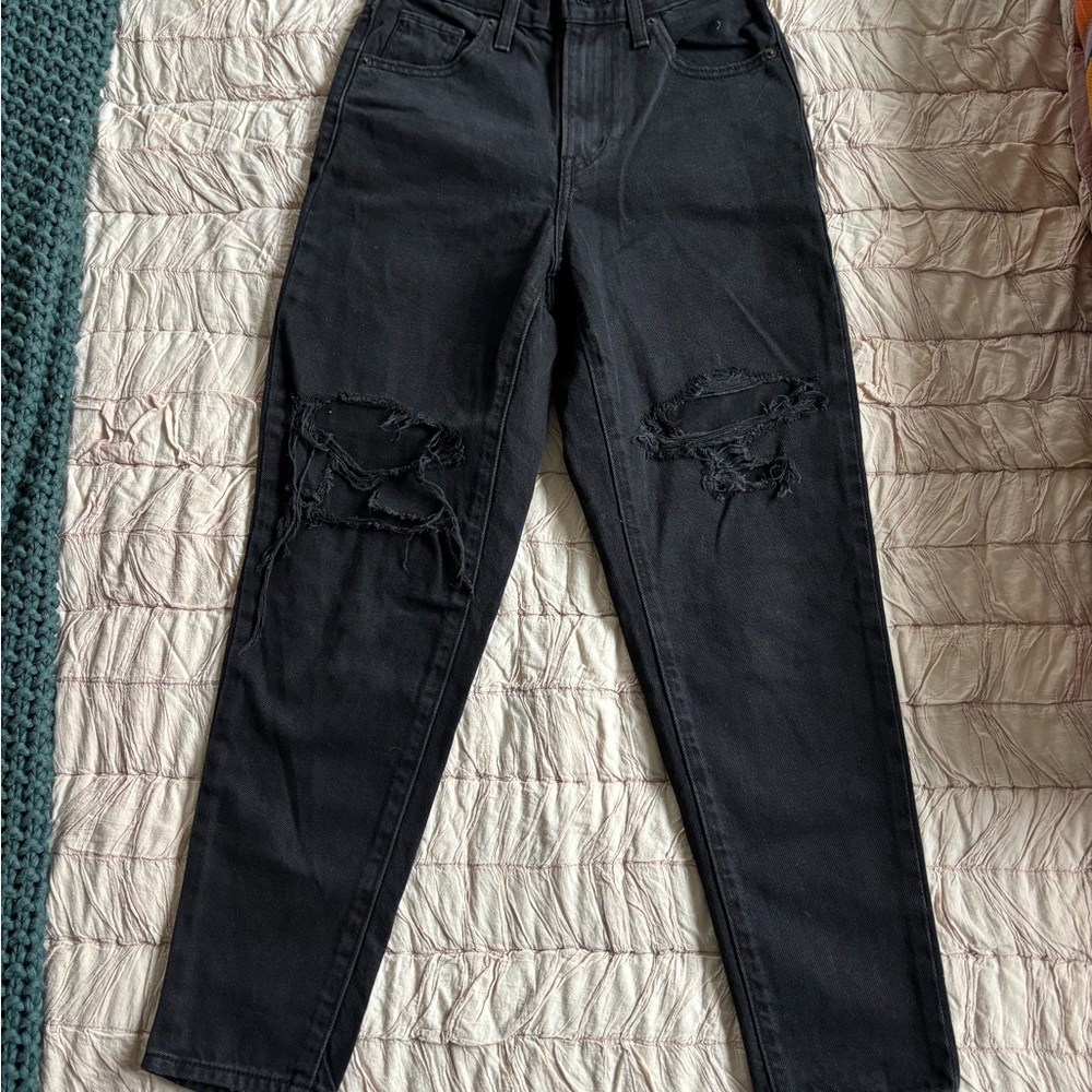 Levi’s Black Distressed High-Waisted Mom Jeans